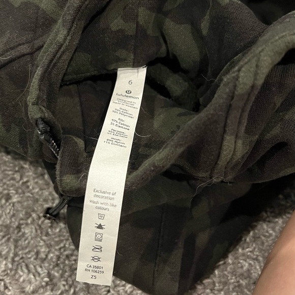 Lululemon Scuba Full Zip Hoodie - Picture 4 of 4